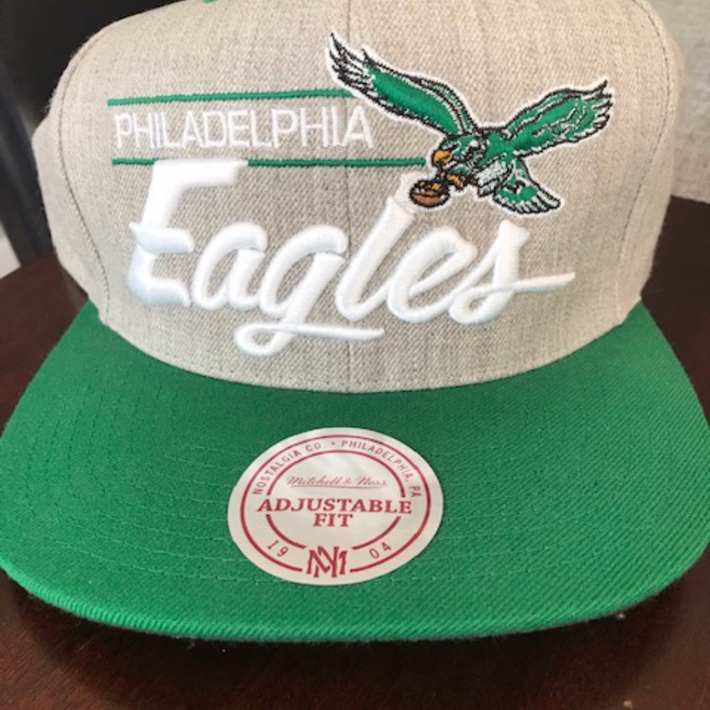 Mitchell and Ness Eagles hat
